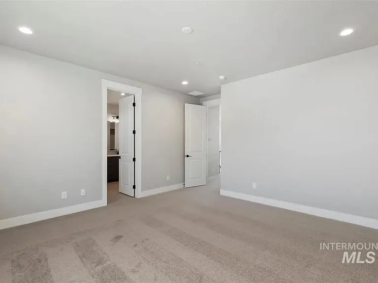 578 Hidden Mill Ct — Photo 15