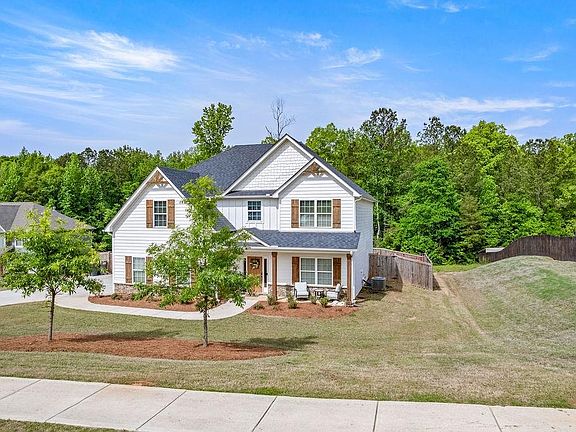 4th image of 78 Winifred Way