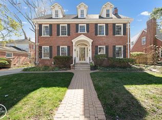 71 Moross Rd, Grosse Pointe Farms, MI 48236