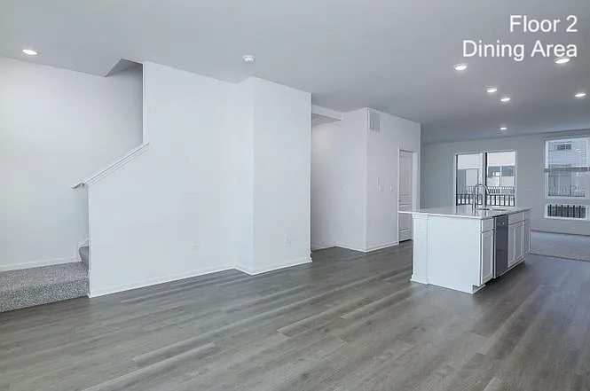 336 Summit Cir — Photo 10