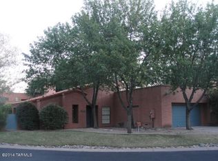 3170 N Hill Farm Dr, Tucson, AZ 85712