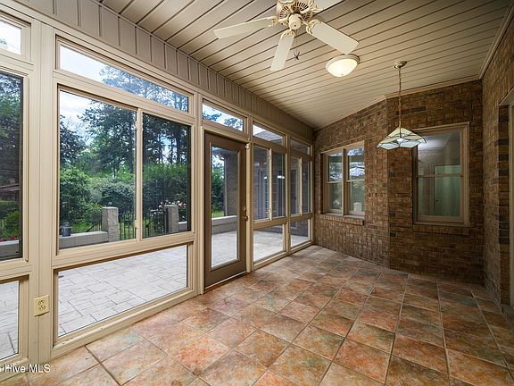 4th image of 1001 Country Club Drive