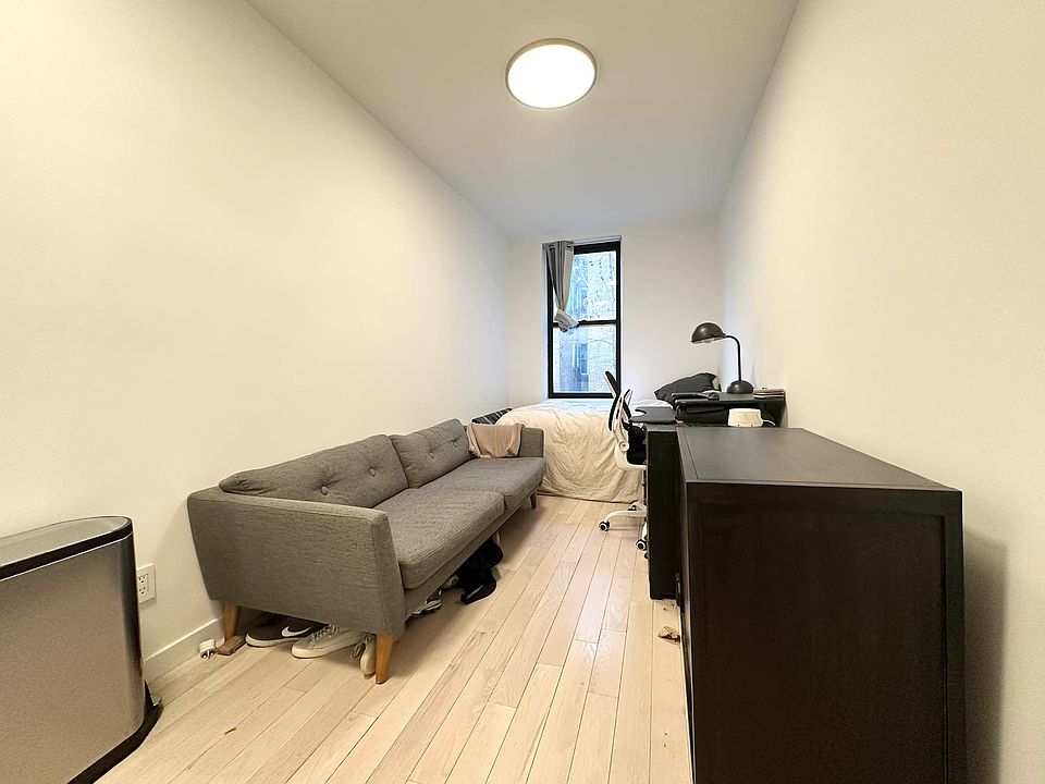 1st image of 206 W 21st St APT A9
