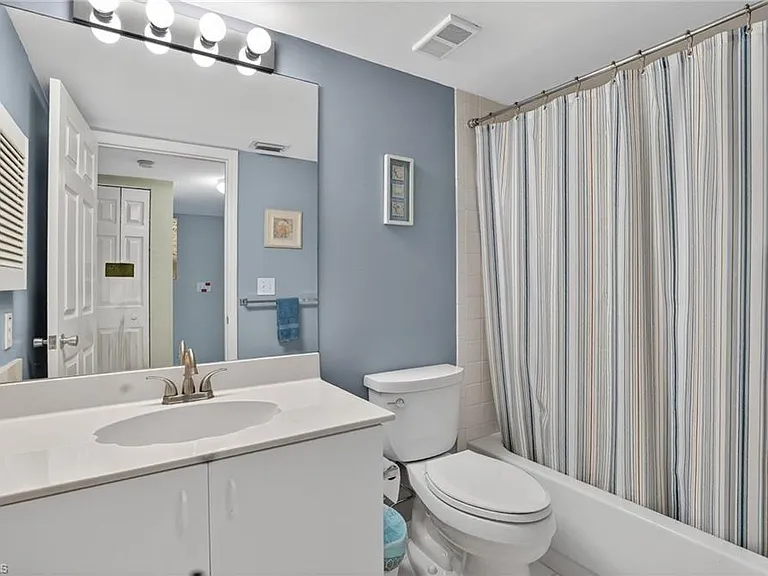 138 Pebble Shores Dr #103 — Photo 20
