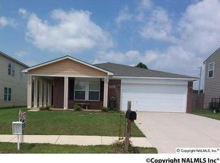 330 Kenneth Blvd NW, Madison, AL 35757