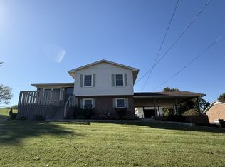 110 N College St, Mount Pleasant, TN 38474