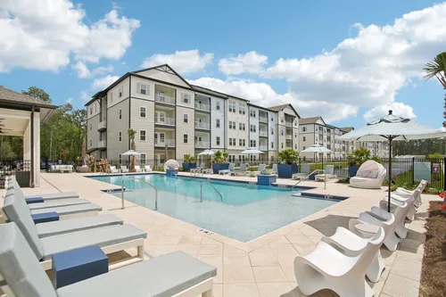 Avion Apartments Photo 1