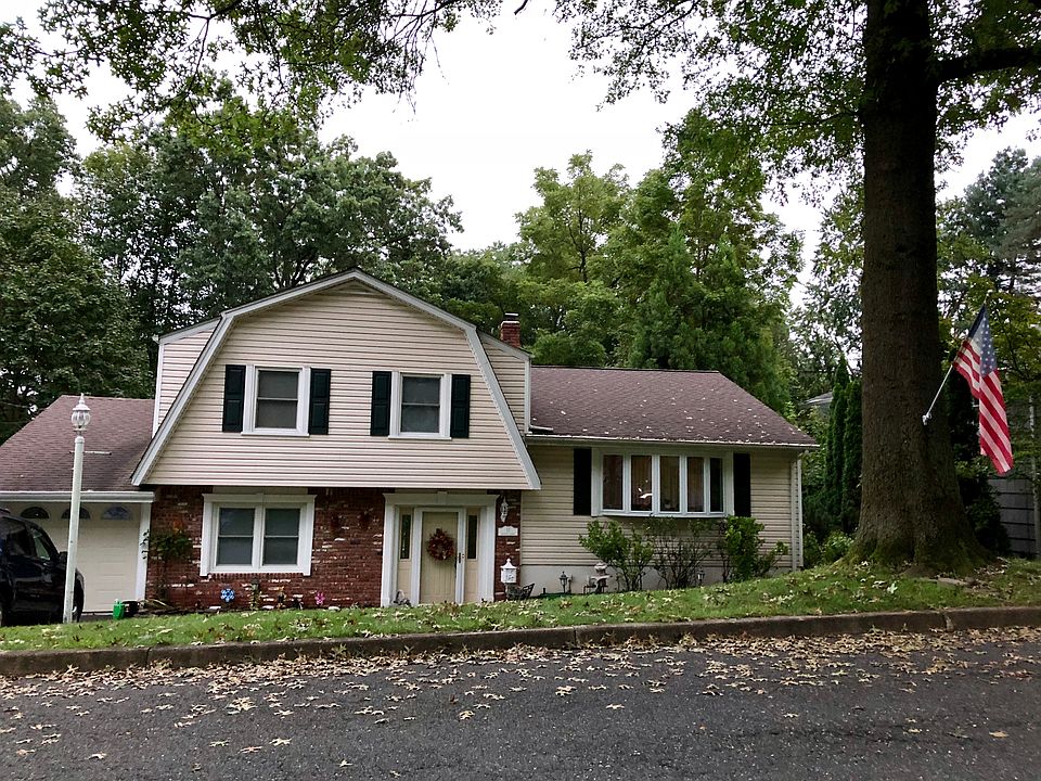1st image of 57 Mountain Ave