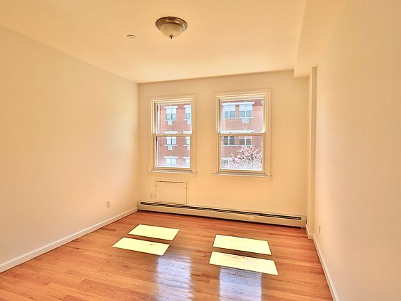 4th image of 25-41 37th St #3B