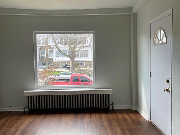 Foyer, picture #2