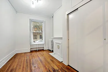 Rented by Pistilli Realty Group