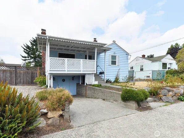 13417 1st Avenue SW, Burien, WA 98146