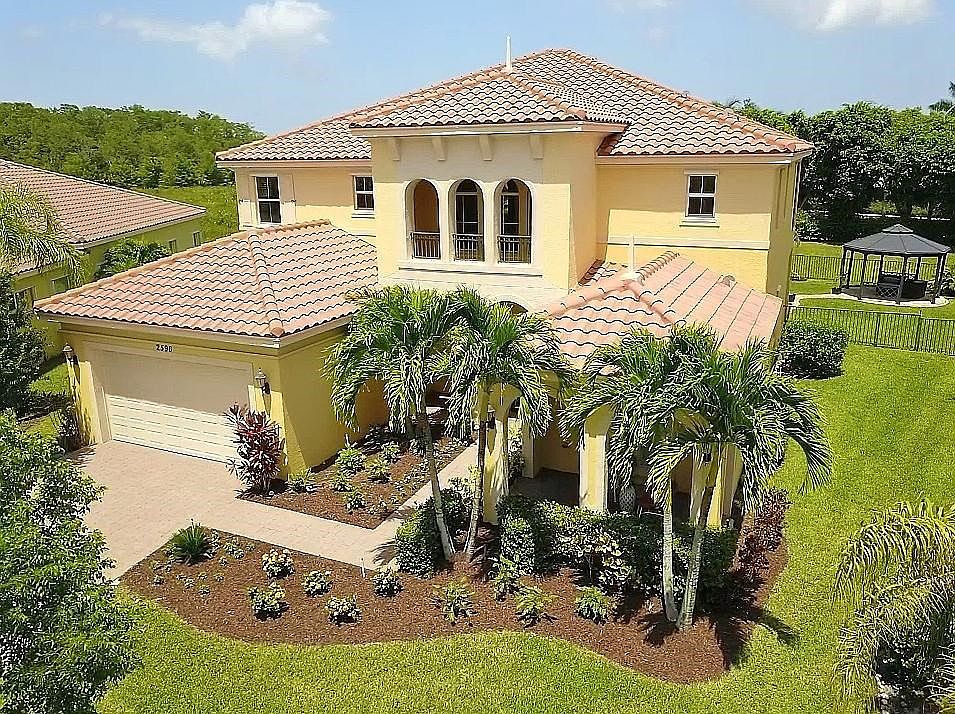 Callista Model With In-Law Suite