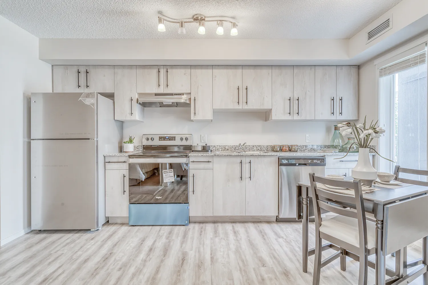 Edgemont Estates — Photo 1