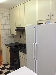 Rented by R New York