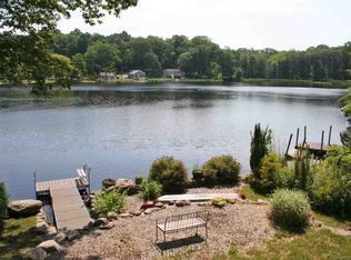 50 Shore Dr, Higganum, CT 06441