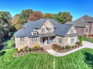 640 Winter Wheat Ct, Matthews, NC 28104