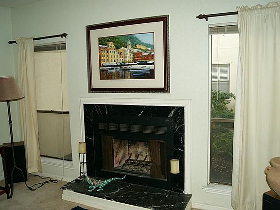 5th image of 2460 Bering Dr