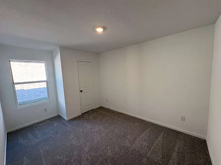 1636 Elliott Rd — Photo 13
