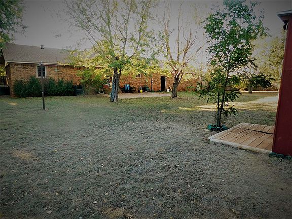4th image of 3199 County Street 2850