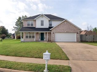 812 Pennington St, Lowell, AR 72745