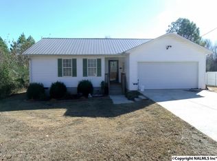460 Bear Creek Trl, Union Grove, AL 35175