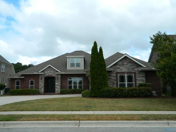 26 Walnut Cove Blvd SW, Huntsville, AL 35824