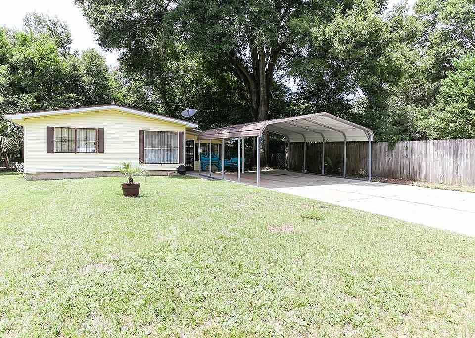 1st image of 704 Fremont Ave