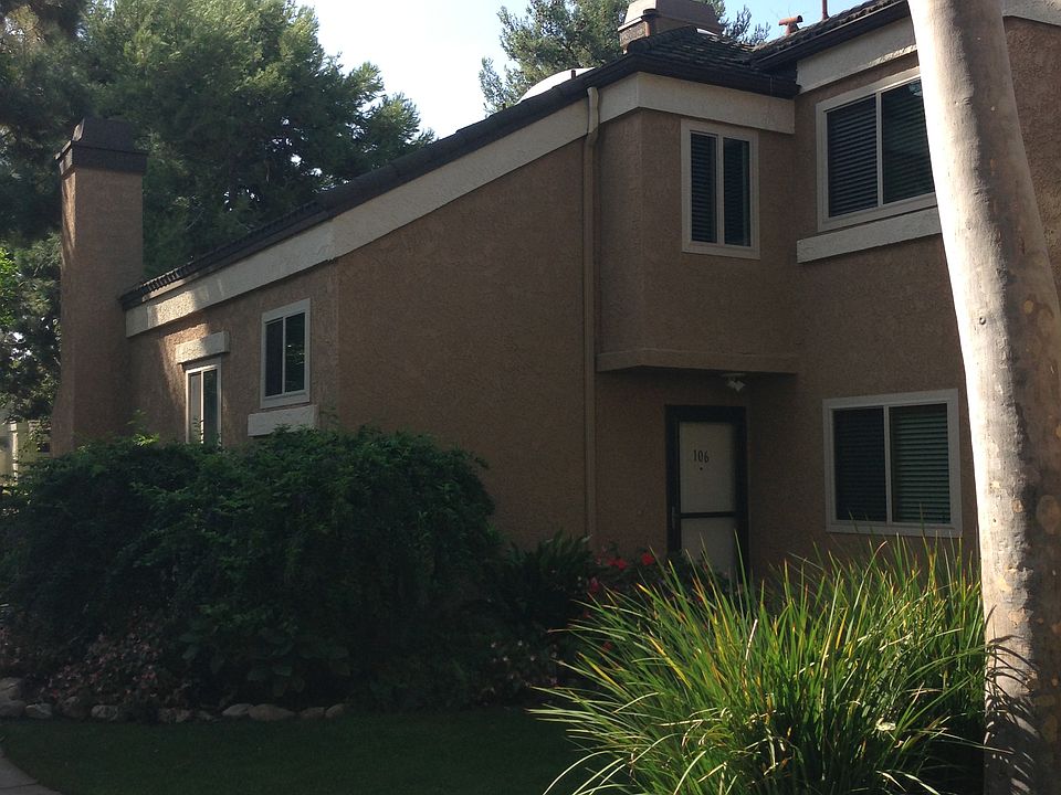 Newly Painted Townhome in HB 