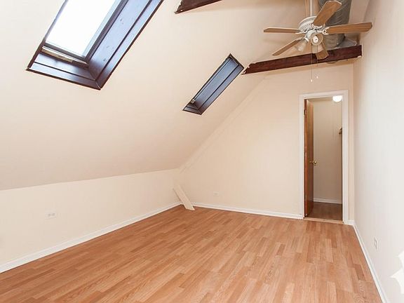 5th image of 2144 W Shakespeare Ave #2R5
