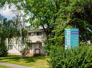 Wedgewood Townhomes, Edmonton, AB T5L 1K5