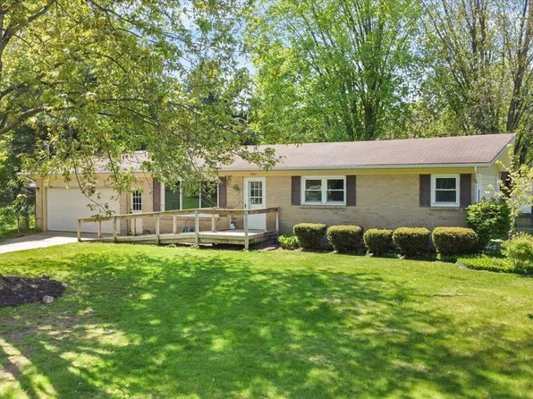 6501 Nugget Ave NE, Belmont, MI 49306