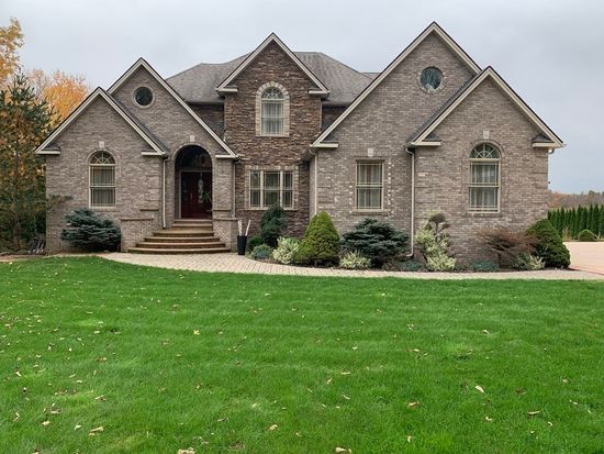 529 North Rd Westfield Ma 01085 Mls 72754208 Zillow