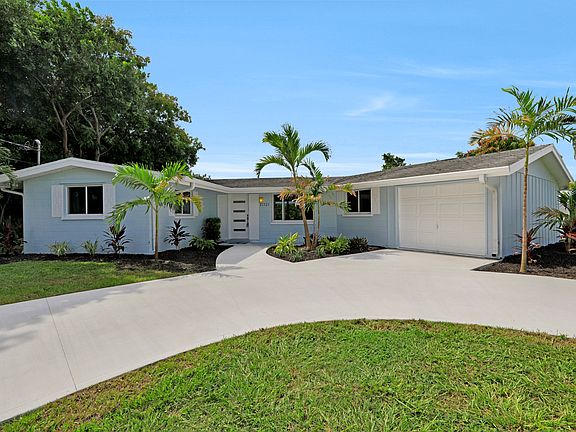 2nd image of 21321 Higgs Dr