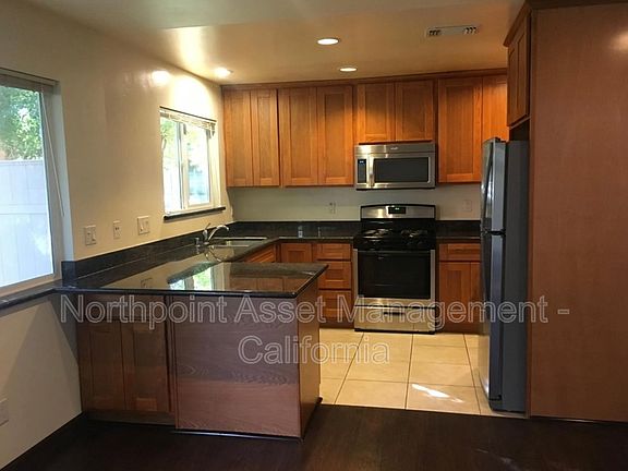 2nd image of 1229 Jonas Ave