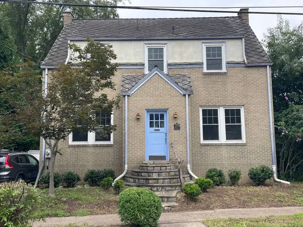 1552 Virginia St E, Charleston, WV 25311