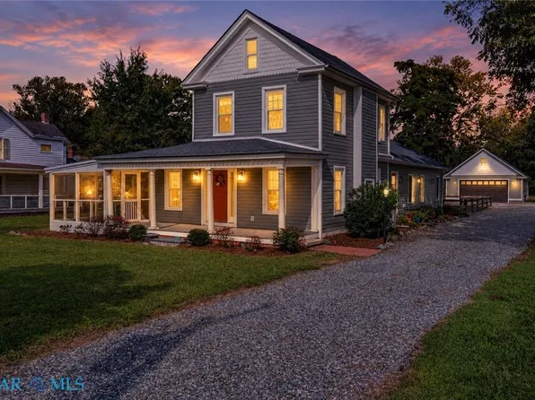3755 Weems Rd, Weems, VA 22576