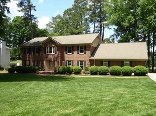 1613 Hunting Ridge Rd, Raleigh, NC 27615