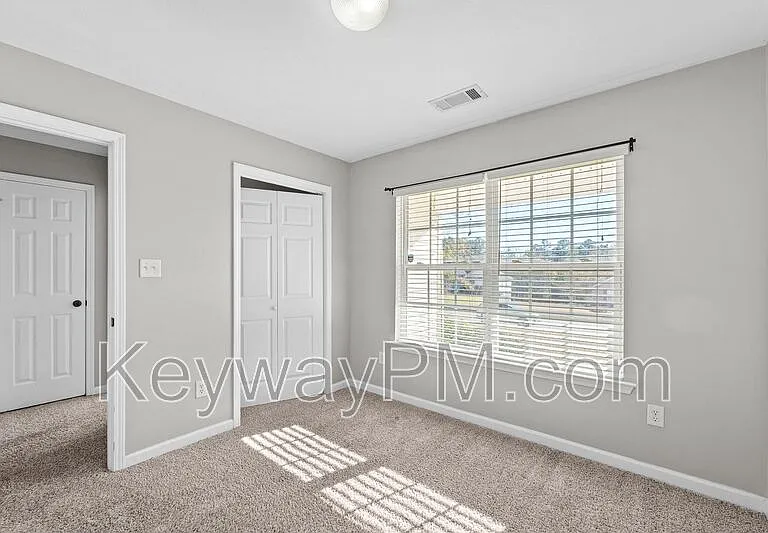 122 Oakwood Dr — Photo 24