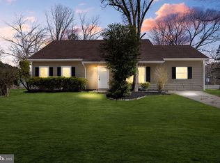 2 Eden Ct, Sicklerville, NJ 08081