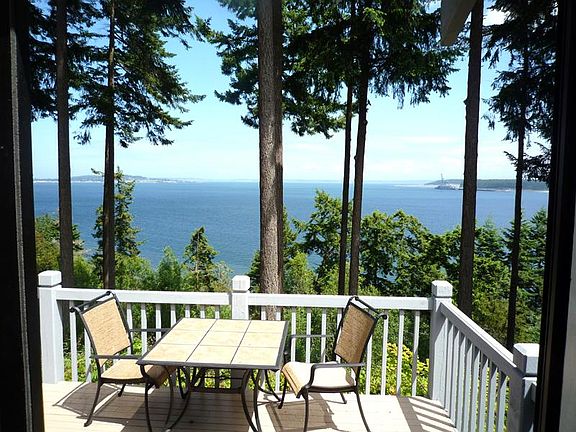 2nd image of 121 Bluffs Dr #3022