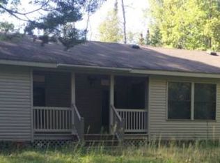 317 S Delano Rd, Au Gres, MI 48703