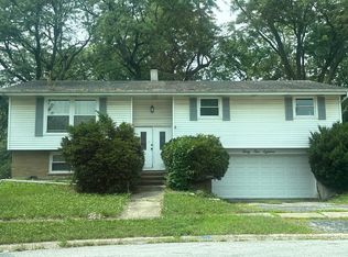 3518 Maple Ln, Hazel Crest, IL 60429