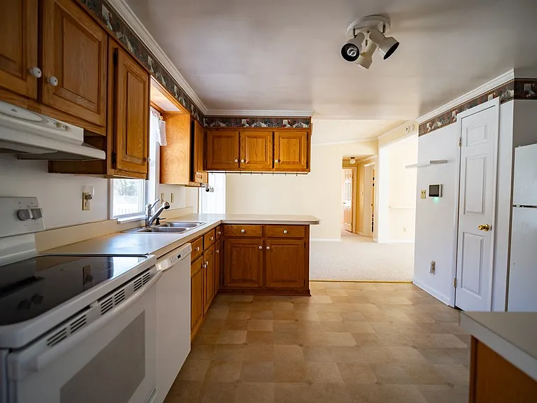 400 Brent Pl — Photo 14