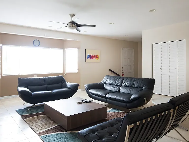 952 Lawelawe St — Photo 2