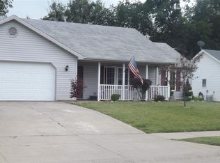 811 Cora Ln, Fremont, IN 46737