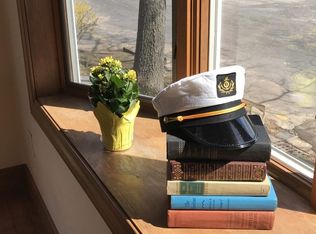 12 Ocean Ave, Halifax, MA 02338