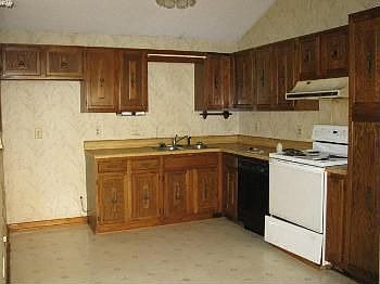 2nd image of 3540 Alister Ct