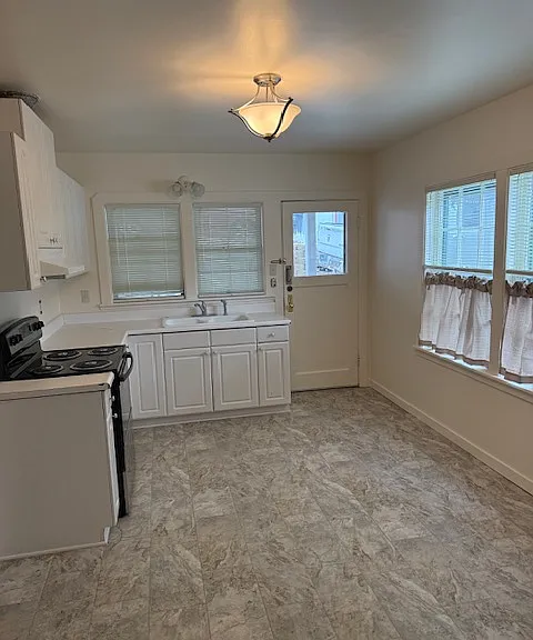 249 S Shepherd St #1 — Photo 5