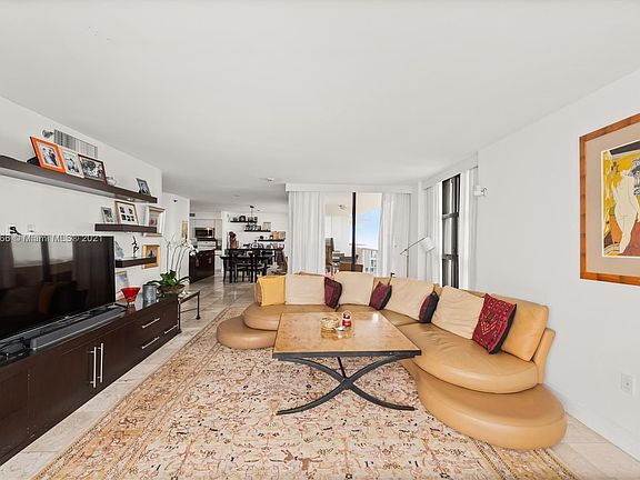 4th image of 5757 Collins Ave APT 2006